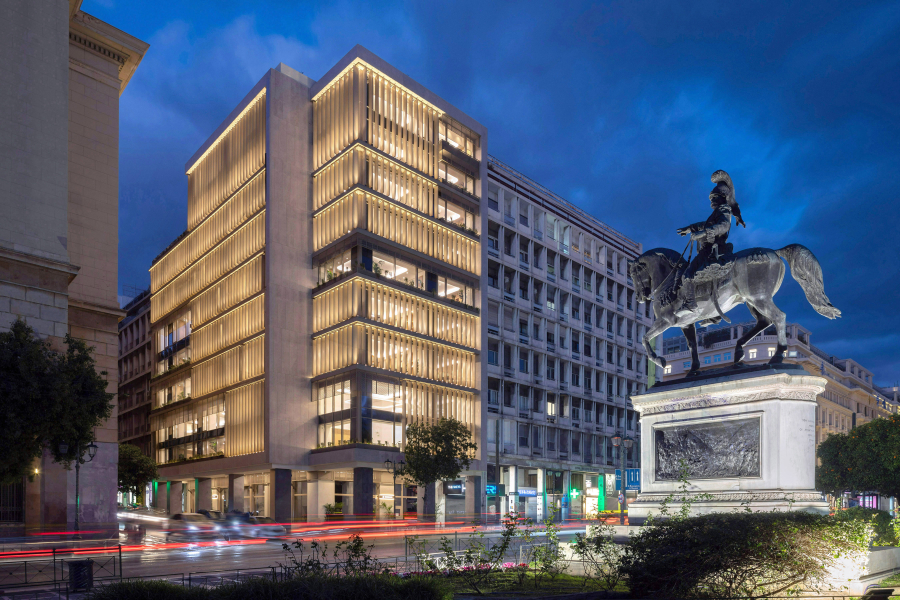 Eurobank: Σε λειτουργία τα νέα γραφεία ανώτατης διοίκησης στο κέντρο της Αθήνας