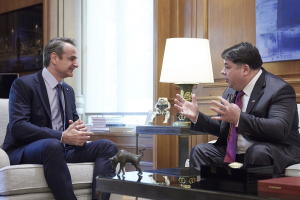 Συνάντηση Μητσοτάκη - Τσούνη στο Μέγαρο Μαξίμου