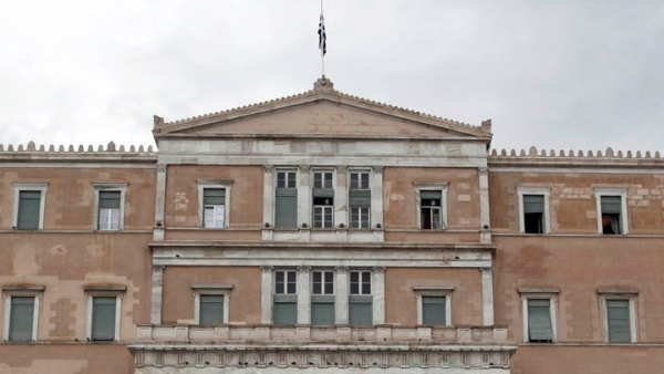 Βουλή με «αφοπλισμένη» αντιπολίτευση - Η κοινοβουλευτική δύναμη δεν επιτρέπει πρόταση μομφής ή σύσταση εξεταστικής