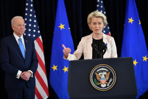 Ανακοινώθηκε η συμφωνία ΗΠΑ - ΕΕ για επιπλέον προμήθειες LNG