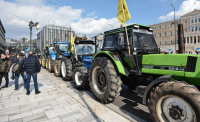 Έφθασαν τα πρώτα τρακτέρ στο Σύνταγμα - Πρόσθετες κυκλοφοριακές ρυθμίσεις στο κέντρο της Αθήνας