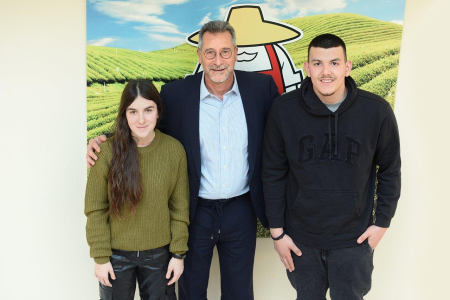 Μπάρμπα Στάθης: Υποτροφίες σε παιδιά συνεργαζόμενων παραγωγών για σπουδές στην Αμερικανική Γεωργική Σχολή