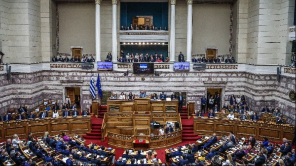 LIVE - Βουλή: Με ονομαστική ψηφοφορία ολοκληρώνεται η συζήτηση επί των προγραμματικών δηλώσεων