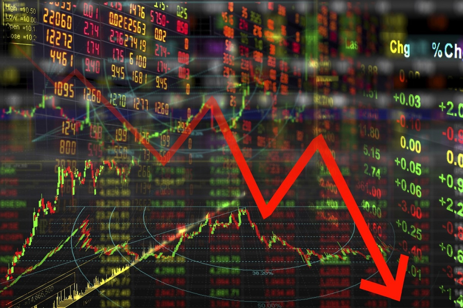 Wall Street: Καταρρέουν οι μετοχές, ο Dow Jones χάνει 350 μονάδες