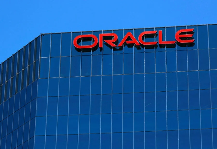 Oracle: Άνοδος 93% στις υποδομές cloud, αλλά ταμειακές ροές 23,7 δισ. δολαρίων