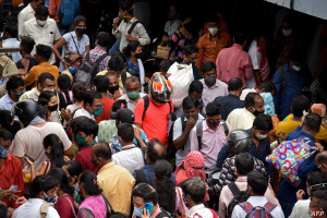 Ινδία - Κορονοϊός: Νέα τραγικά ρεκόρ 1.619 θανάτων και σχεδόν 274.000 κρουσμάτων σε 24 ώρες