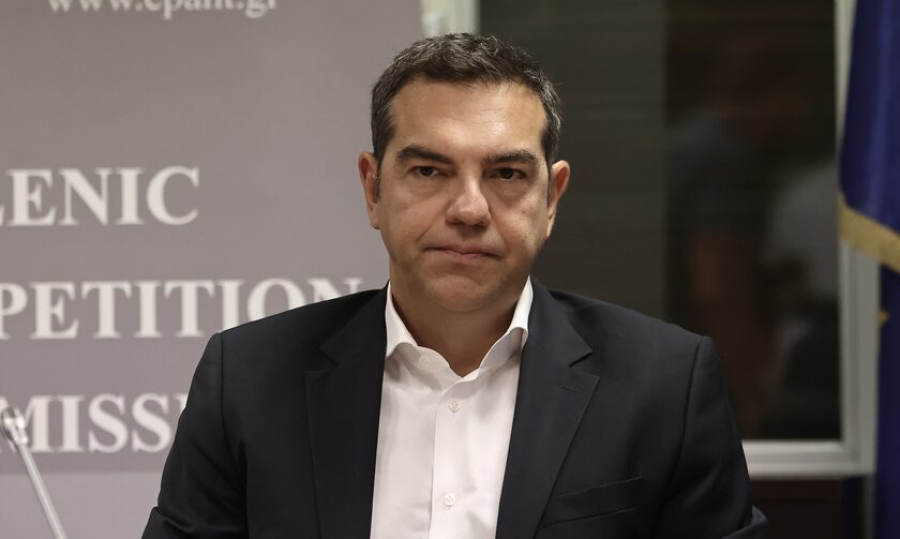 Τσίπρας για ΝΔ: Κυβερνούν με ψέματα, ελεγχόμενη ενημέρωση και παράνομες παρακολουθήσεις