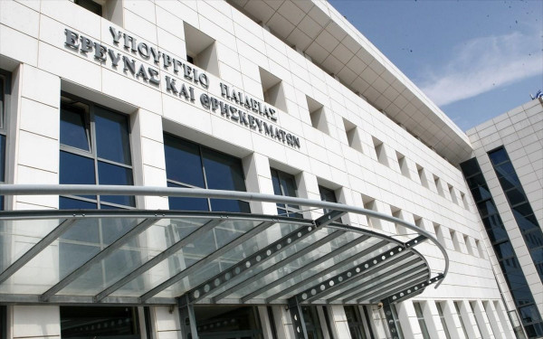 ΥΠΑΙΘ: Άνοιξε η πλατφόρμα για τις κατ’ εξαίρεση μετεγγραφές/μετακινήσεις - Ποιοι οι δικαιούχοι