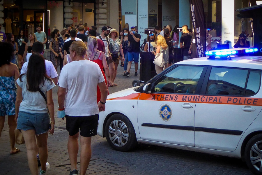 Πρόστιμα ύψους €101.100 για 173 περιπτώσεις παράβασης των μέτρων επιδημιολογικού συναγερμού