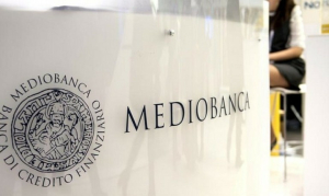 Mediobanca: Παραμένει ουδέτερη για τις ελληνικές τράπεζες παρά τη βελτίωση