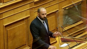 Τζανακόπουλος: Το πουλόβερ τού παρακράτους έχει αρχίσει να ξηλώνεται