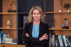 Bασιλική Λαζαράκου: Eπανεξελέγη στο προεδρείο της επιτροπής για την εταιρική διακυβέρνηση του ΟΟΣΑ