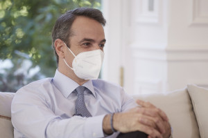 «Μαραθώνιος» για τους εμβολιασμούς: Νέα παρέμβαση Μητσοτάκη – Ποιες οι επόμενες «ανάσες» ελευθερίας