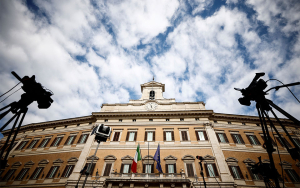 Ιταλία: Η αντιπολίτευση παρεμποδίζει τη συνέντευξη Τύπου νεοφασιστικών οργανώσεων