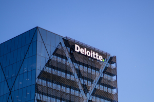 Deloitte: Παρουσιάζει την πλατφόρμα D-Halo για υπηρεσίες Whistleblowing στην ελληνική αγορά