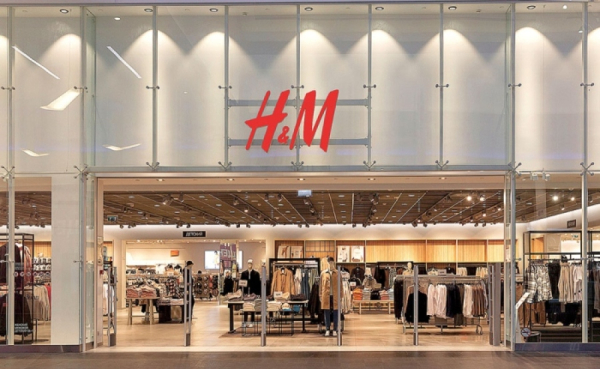 H&amp;M: Κέρδη άνω των εκτιμήσεων στα 723,2 εκατ. δολάρια για τρίτο διαδοχικό τρίμηνο