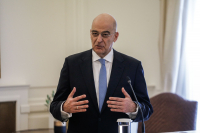 Δένδιας: Προσβλέπω σε μια διαρκή βελτίωση των ελληνο-ολλανδικών σχέσεων