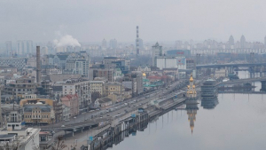 Εισβολή στην Ουκρανία: Ο ρωσικός στρατός σφίγγει τον κλοιό γύρω από το Κίεβο