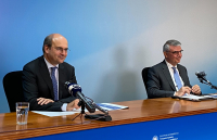 Χατζηδάκης – Τσακλόγλου: Παρέμβαση που θα αυξήσει τις συντάξεις των νέων στο νέο ασφαλιστικό νομοσχέδιο