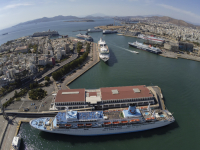 H ΟΛΠ προετοιμάζει το έδαφος για εξαγορές και επέκταση πέρα από τον λιμάνι του Πειραιά