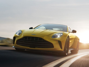 Aston Martin: Αποκάλυψε τη νέα έκδοση της Vantage