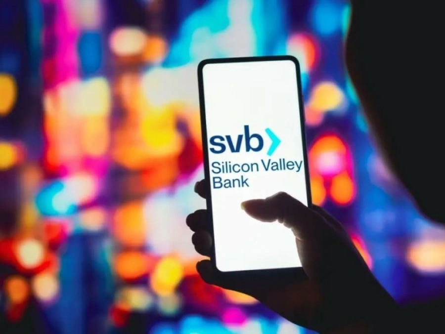 Οι Αρχές των ΗΠΑ προσπαθούν να ενισχύσουν την εμπιστοσύνη στο τραπεζικό σύστημα - Μεγάλη πτώση στα ευρωπαϊκά χρηματιστήρια