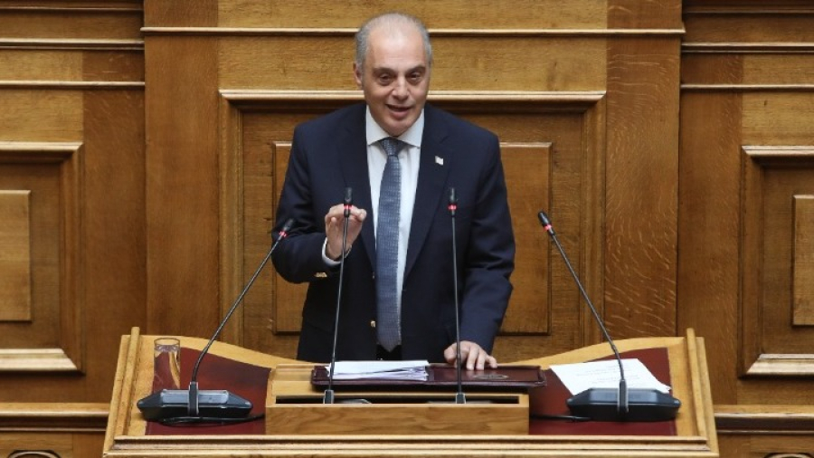 Πρόταση δυσπιστίας - Βελόπουλος: Η κυβέρνηση δεν έκανε τίποτα για να αποτρέψει το δυστύχημα