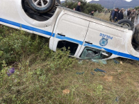 Επεισόδια στο αεροδρόμιο Χανίων: Έγινε ρίψη χημικών – Οι αγρότες αναποδογύρισαν περιπολικό