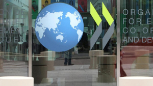 ΟΟΣΑ: Υποχωρεί ο πληθωρισμός αλλά και η ανάπτυξη στην Ελλάδα το 2023