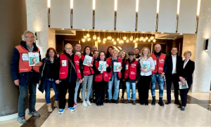 Grand Hotel Palace: Πρωινό με τους ανθρώπους της "σχεδίας"