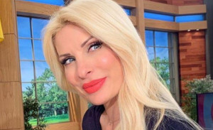 Ελένη Μενεγάκη: Σε ποιο κανάλι επιστρέφει με εκπομπή στην τηλεόραση;