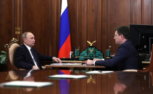 Μόσχα: Διαψεύδει ότι η ρωσική οικονομία είναι κοντά στην κατάρρευση