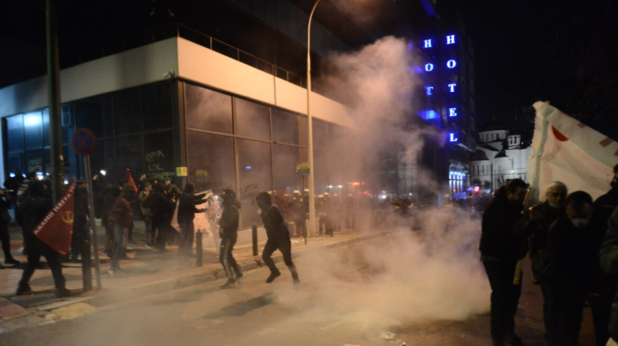 Επεισόδια έξω από τα γραφεία της Hellenic Train στη λεωφόρο Συγγρού