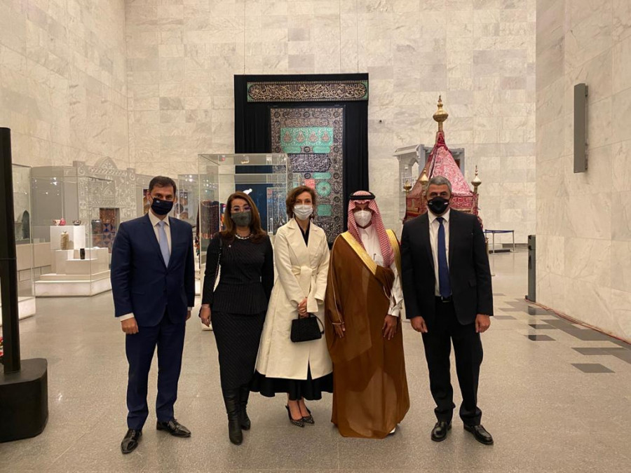 Ο Υπουργός Τουρισμού κ. Χάρης Θεοχάρης στην Αίγυπτο