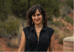 Αthena Aktipis: Η μη συμβατική λήψη αποφάσεων είναι τέχνη