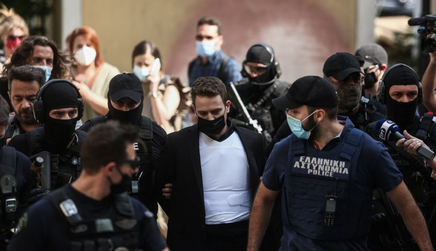 Δικηγόρος πιλότου: «Το μόνο που τον ενδιαφέρει είναι το παιδί του»