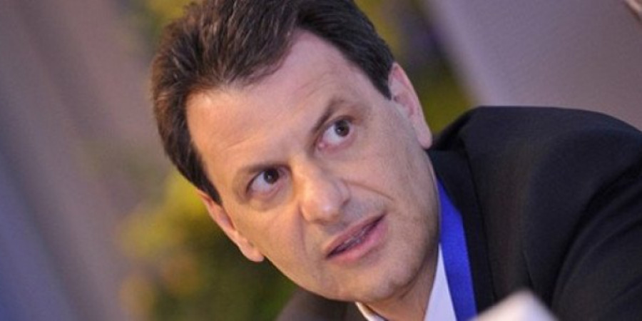 Σκυλακάκης: Σκέψεις για νέα ρύθμιση χρεών χωρίς κούρεμα