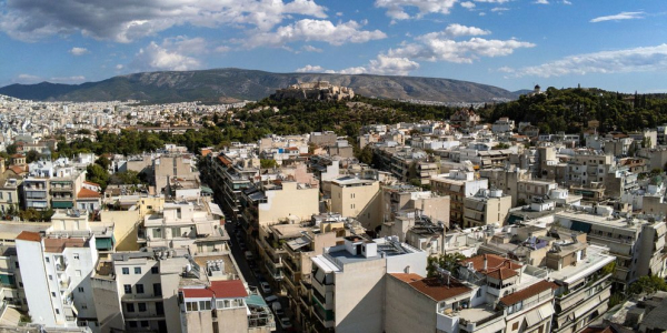 Alpha Bank: Το κόστος στέγασης στο πρώτο 5μηνο - Η αντίστροφη πορεία τιμών ενέργειας και ενοικίων