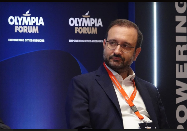 K. Κόλλιας (Οικ. Επιμελητήριο): Η παραγωγή έργου σε ό,τι αφορά την έρευνα είναι πολύ σημαντική