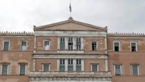 Βουλή:Τροπολογία για το «Βοήθεια στο Σπίτι» και το Μετρό Θεσσαλονίκης