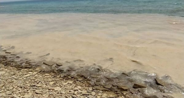 ΥΠΕΝ: Συσκέψεις για το φαινόμενο της βλέννας στα παράλια της Λήμνου