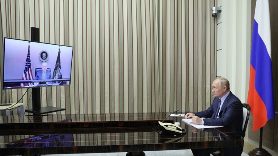 Συνομιλίες Μπάιντεν - Πούτιν, μέσω τηλεδιάσκεψης