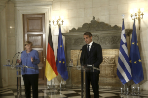 Μητσοτάκης: Η λιτότητα δεν μπορεί να είναι η απάντηση σε όλα - Καταφέραμε στο τέλος να βρούμε κοινό βηματισμό τόνισε η Μέρκελ