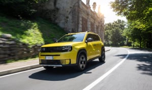 Fiat Grande Panda: Σύγχρονη πρακτικότητα με σφραγίδα «Αυτοκίνητο της Χρονιάς» για την Ελλάδα 2026