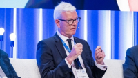 Oliver Bleck (Roche): Oι στρατηγικές επενδύσεις απαραίτητες για την φαρμακευτική καινοτομία σε Ευρώπη και Ελλάδα