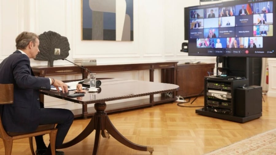 Μητσοτάκης σε τηλεδιάσκεψη της ΕΕ για τα social media: Ανάγκη για κοινό όριο ηλικίας στα social media