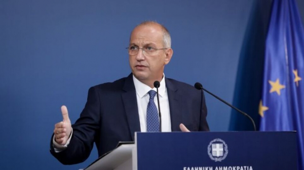 Οικονόμου: Εντελώς απρόκλητη και παράνομη η κατάληψη των ελληνόκτητων τάνκερ