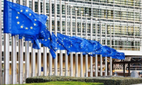 ΕΕ: Διοχετεύει 1,4 δισ. ευρώ στην Ουκρανία από παγωμένα ρωσικά κεφάλαια