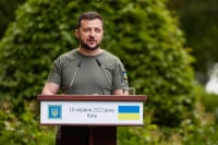 Ζελένσκι: «Ιστοική απόφαση» της Κομισιόν για ένταξη της Oυκρανίας στην ΕΕ