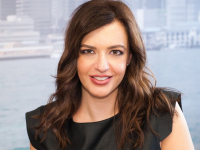 Ελένη Βρεττού: Εγκαταλείπει τη Lamda Development για την προβληματική Attica Bank